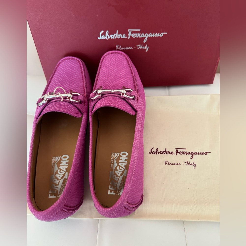Salvatore Ferragamo Fuchsia Loafers with Silver Accents. Made in Italy. Leather. - Picture 2 of 8